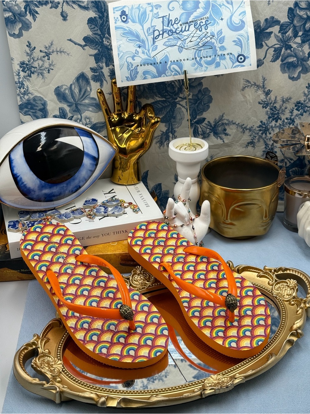 🆕 KURT GEIGER LONDON 🧿 NWOB Kensington Rainbow Flip Flops, Orange - Sz 37 US 7